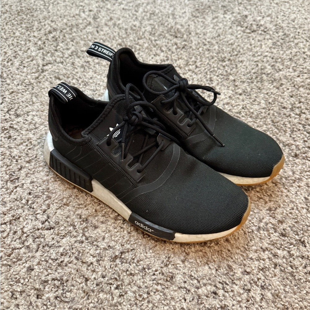 Adidas Men's Black athletic shoes
